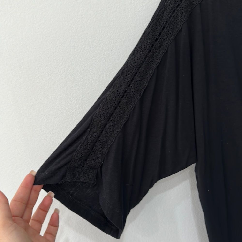 Style&Co Short Sleeve Black Button Down Front Tie Top Sz PL - Picture 3 of 10